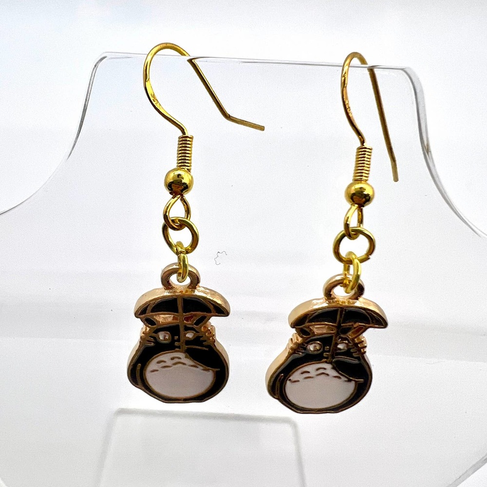 Totoro Earrings - Studio Ghibli Earrings - Umbrella Earrings - Anime Earrings - Picture 3 of 10